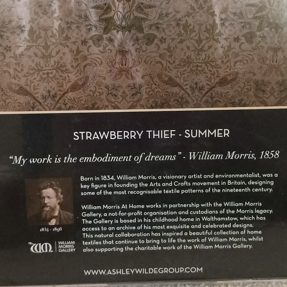 Strawberry Thief Queen Duvet Set Floral Design William Morris - Picture 10 of 16